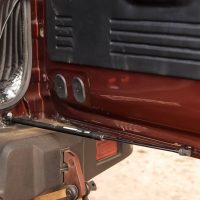 Thar Roxx - Tail Gate Shocker | Premium Thar Roxx 4x4 Upgrade