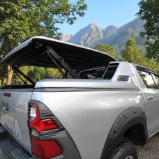 Toyota Hilux - Carryboy Automatic Lid CB-796 | Premium Hilux 4x4 Upgrade